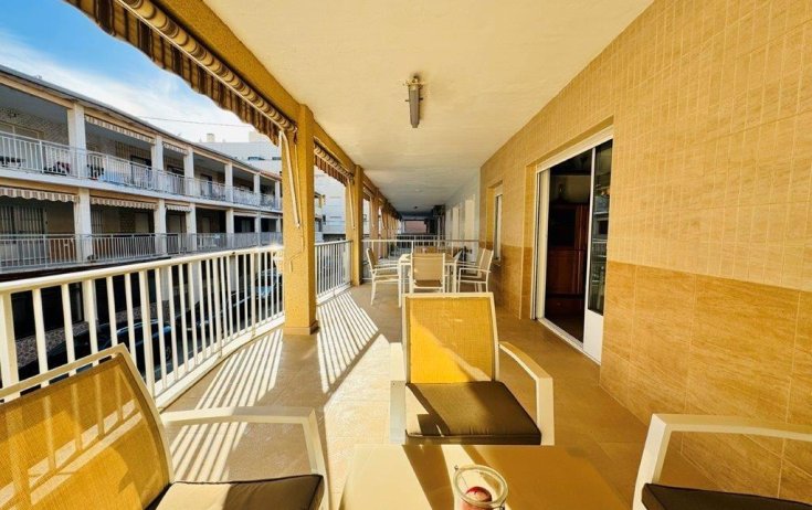 Apartament - Rynek wtórny - Torrevieja - La Mata pueblo