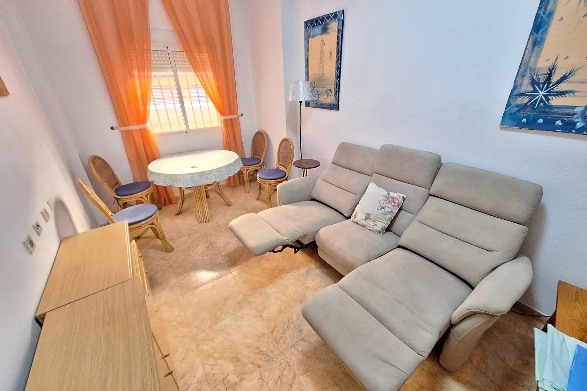  - Apartament - Torrevieja - Centro