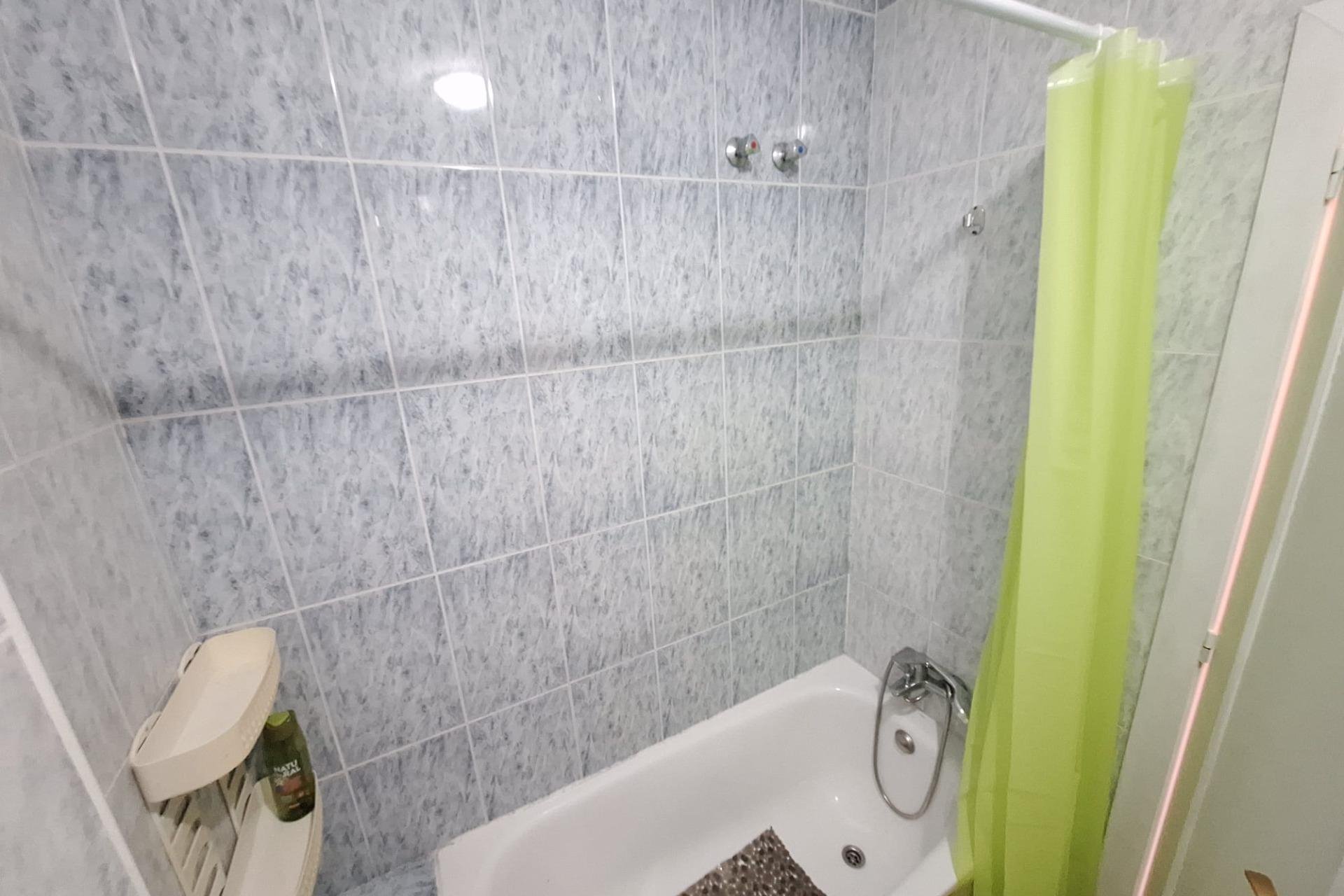  - Apartament - Torrevieja - Centro