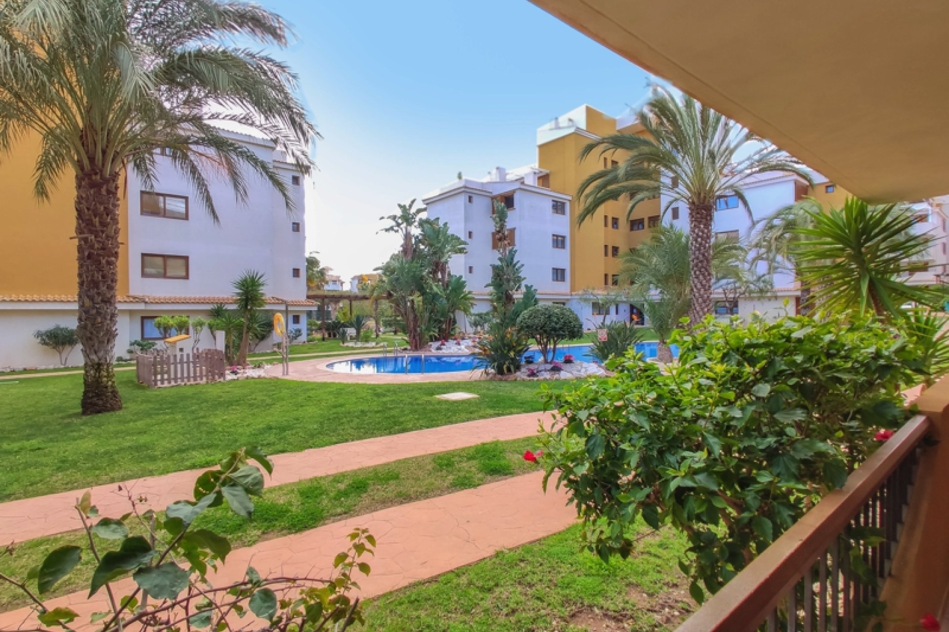  - Apartamento - Punta Prima - La Entrada