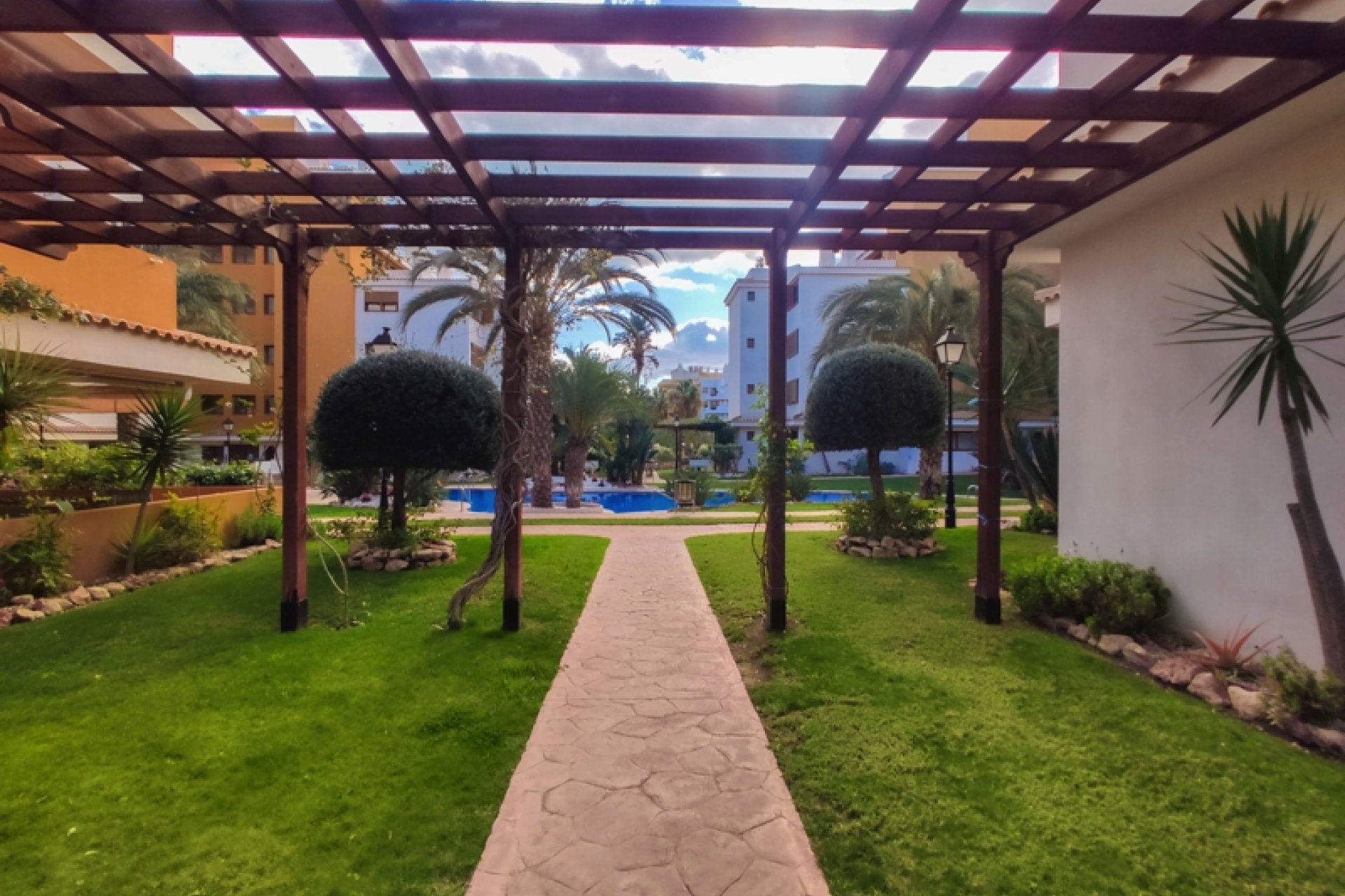  - Apartamento - Punta Prima - La Entrada