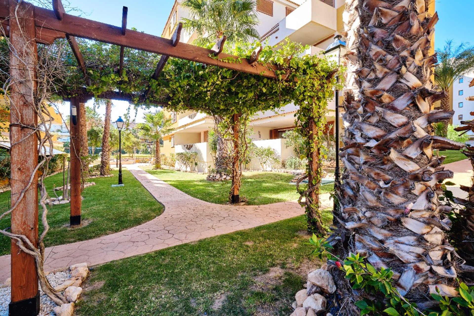  - Apartamento - Punta Prima - La Entrada