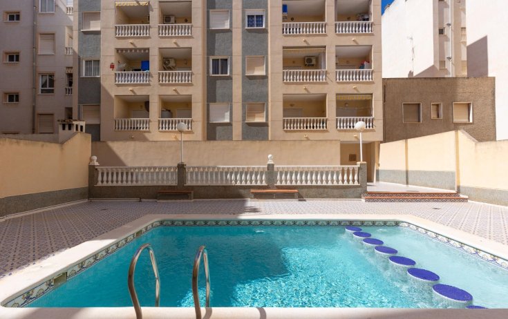 Apartamento - Reventa - Torrevieja - Estacion de autobuses