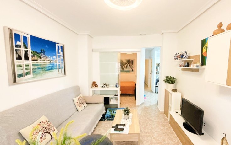 Apartamento - Reventa - Torrevieja - La Mata pueblo
