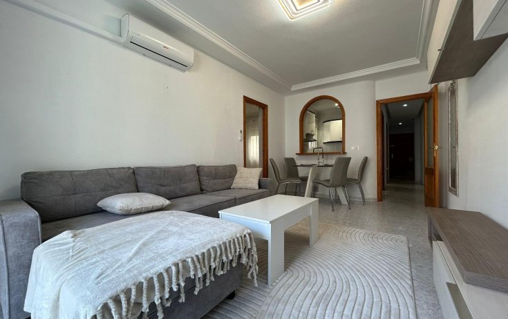 Apartamento - Reventa - Torrevieja - Playa del cura