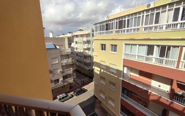 Apartamento - Reventa - Torrevieja - Playa del cura