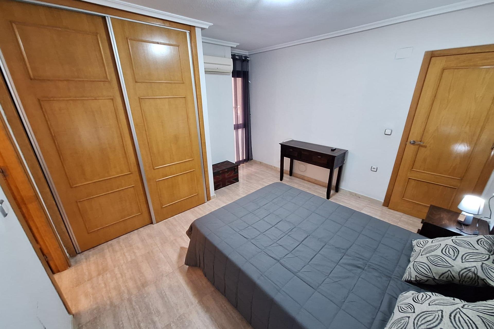  - Apartamento - Torrevieja - Playa de los locos