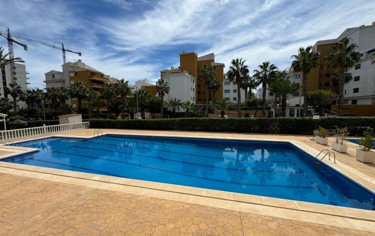 Апартаменты - Вторичное жилье - Torrevieja - Punta prima