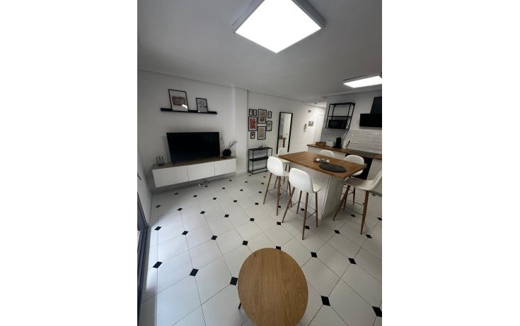 Apartment - Resale - Torrevieja - Centro