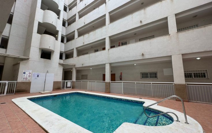 Apartment - Resale - Torrevieja - Centro