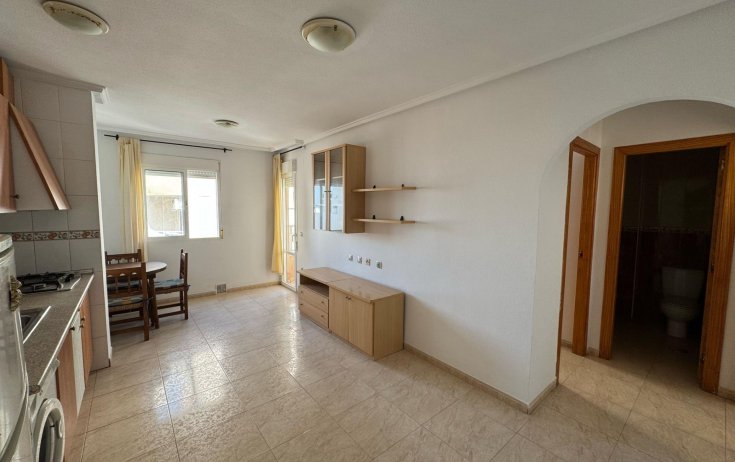Apartment - Resale - Torrevieja - El molino