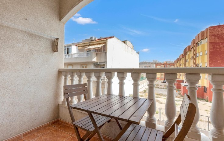 Apartment - Resale - Torrevieja - Estacion de autobuses