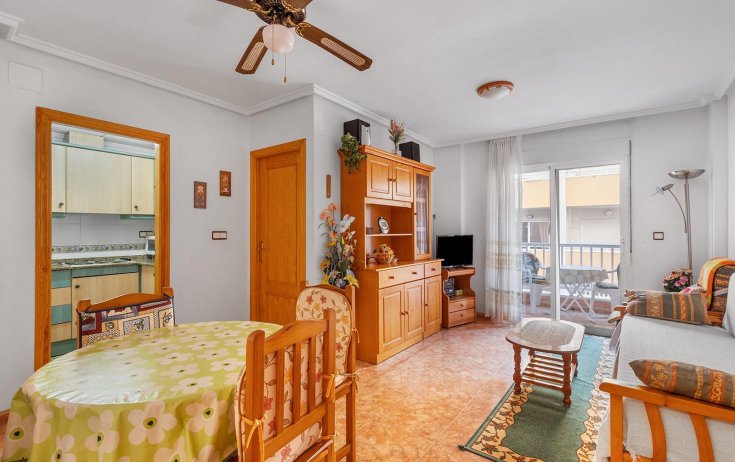 Apartment - Resale - Torrevieja - Estacion de autobuses