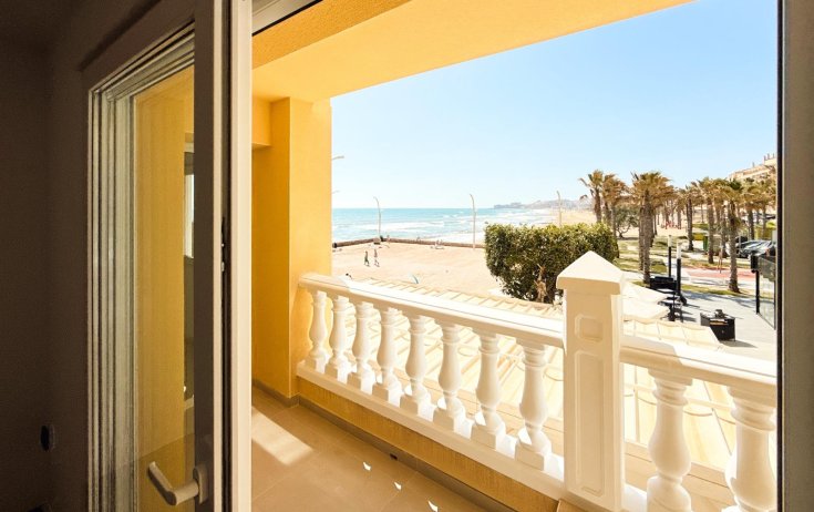 Apartment - Resale - Torrevieja - La Mata pueblo