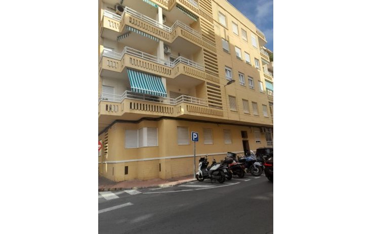 Apartment - Resale - Torrevieja - Las Piscinas Naturales