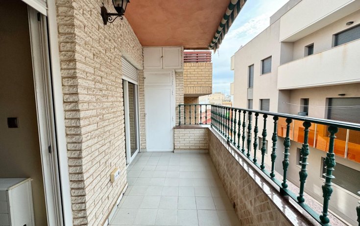 Apartment - Resale - Torrevieja - Paseo maritimo