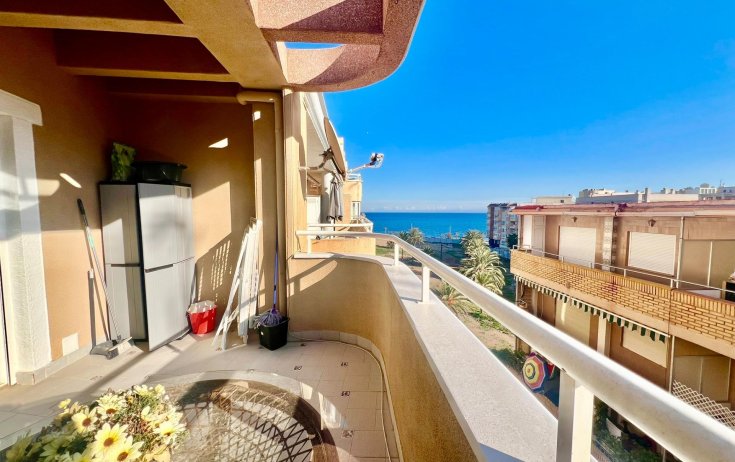 Apartment - Resale - Torrevieja - Playa del cura