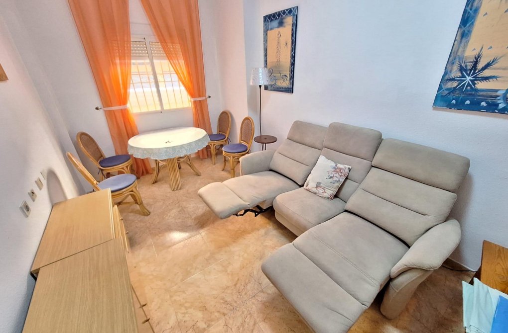  - Apartment - Torrevieja - Centro