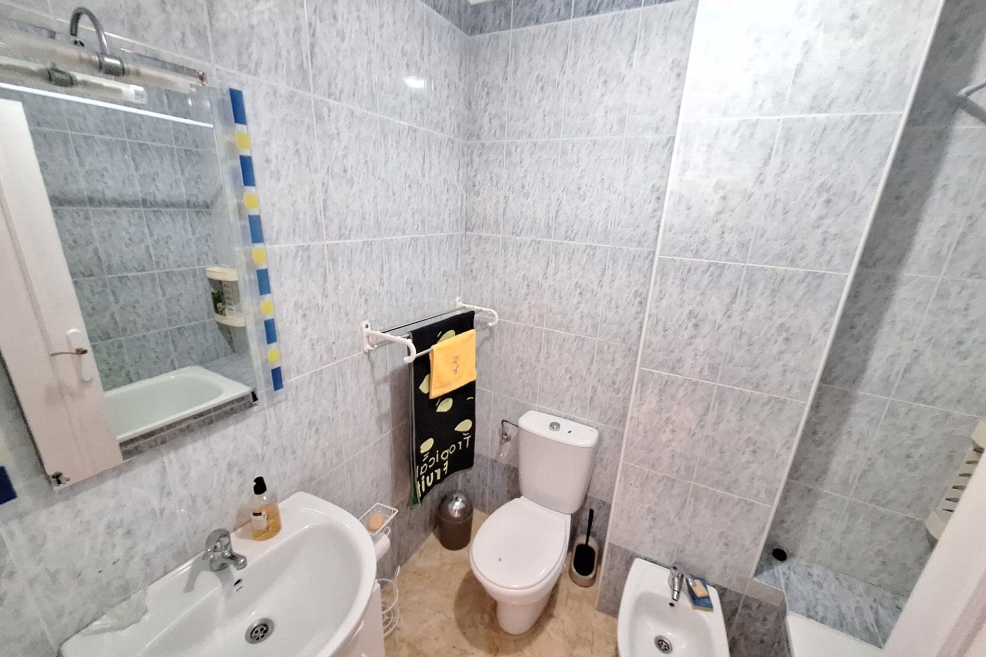  - Apartment - Torrevieja - Centro