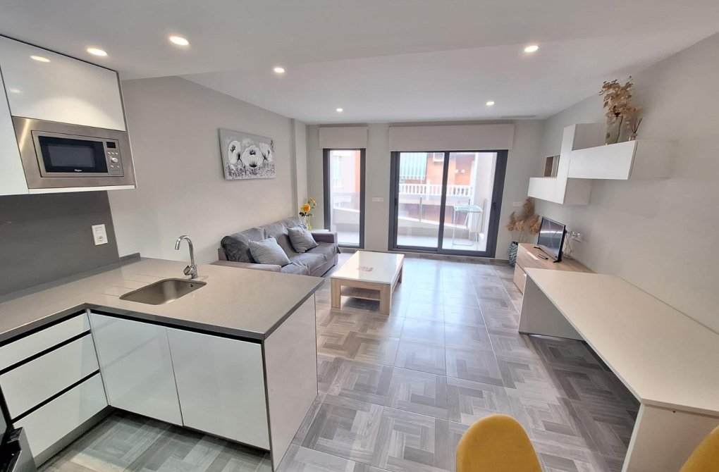 - Apartment - Torrevieja - Centro