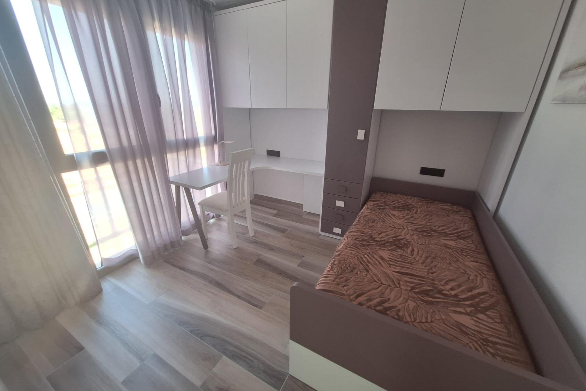  - Bилла - Torrevieja - Los balcones