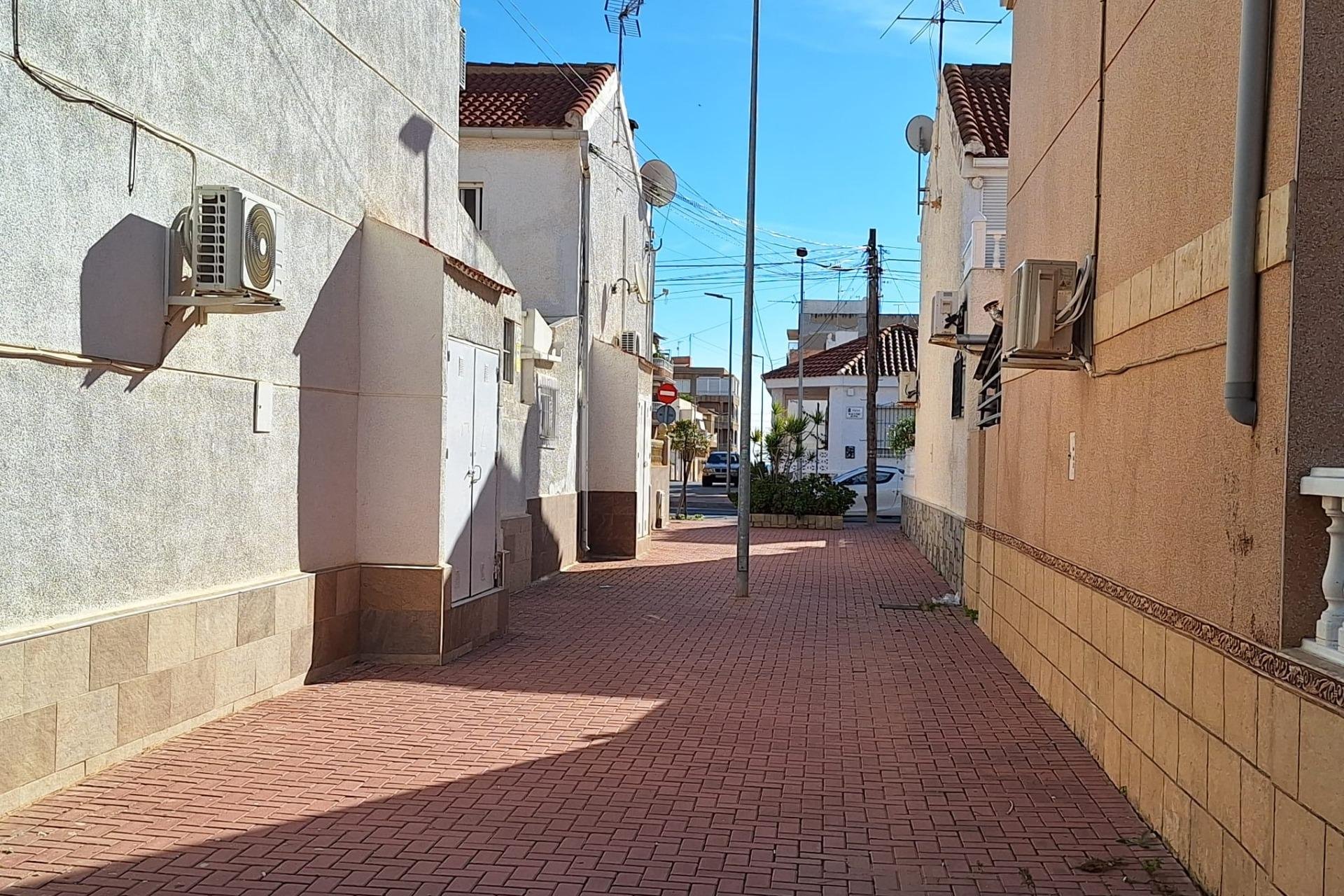  - Бунгало - Torrevieja - Playa de los Naufragos