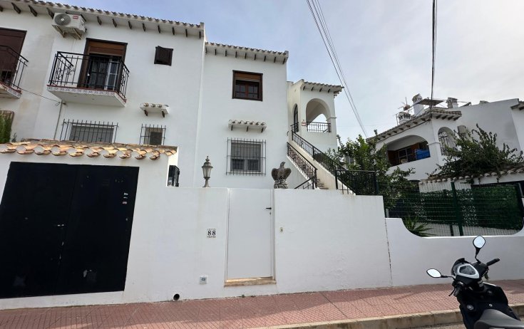 Бунгало - Вторичное жилье - Torrevieja - Aguas nuevas 2