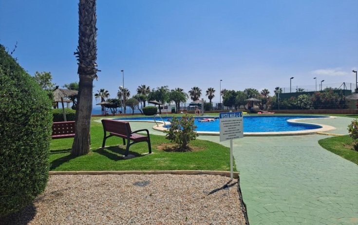 Bungalow - Resale - Orihuela Costa - Campoamor