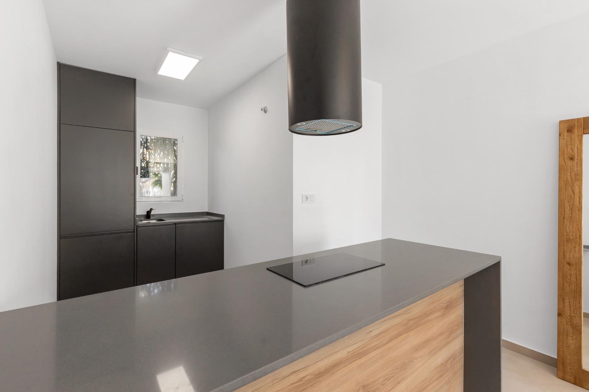  - Bungalow - Torrevieja - Zona los Frutales