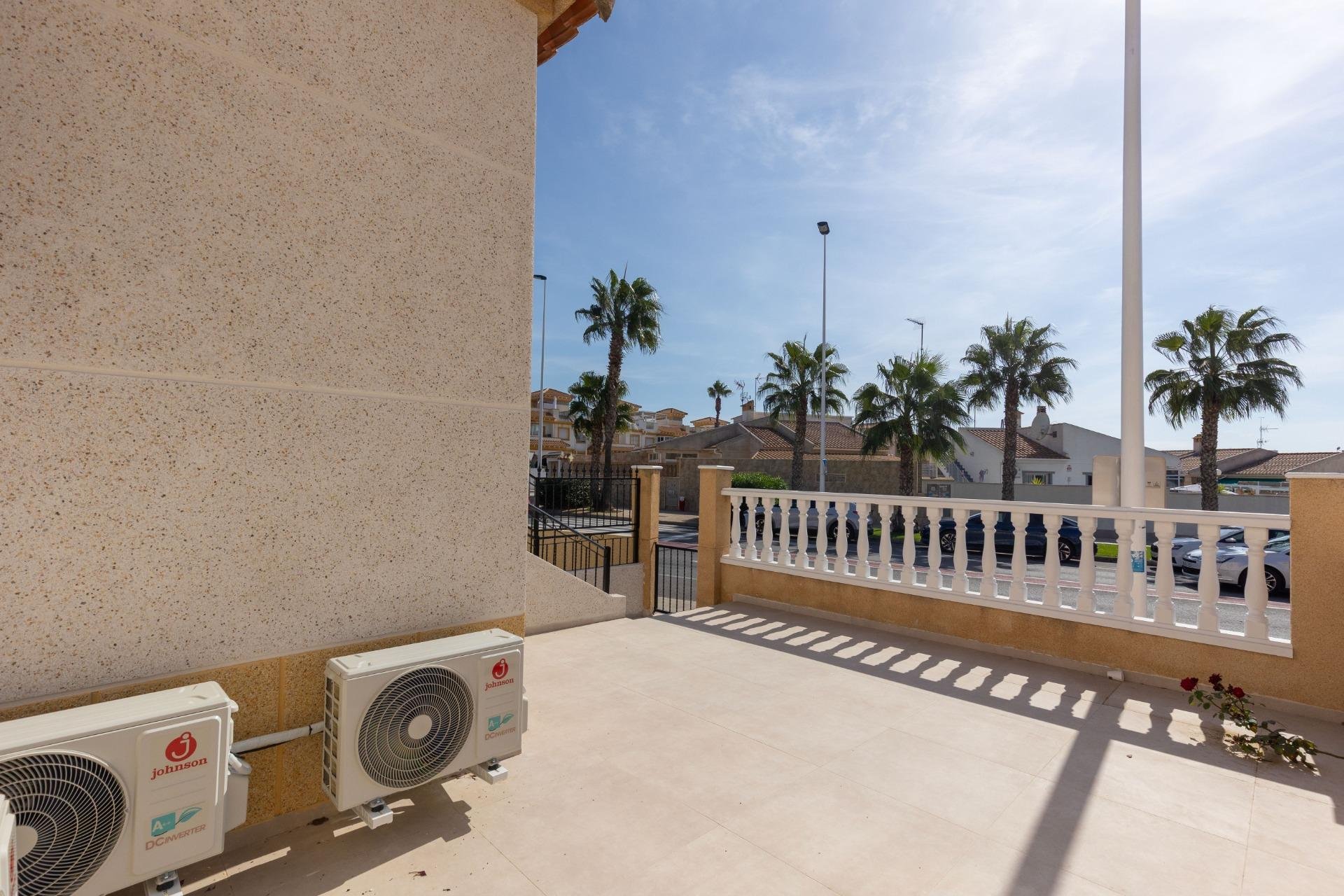  - Bungalow - Torrevieja - Zona los Frutales