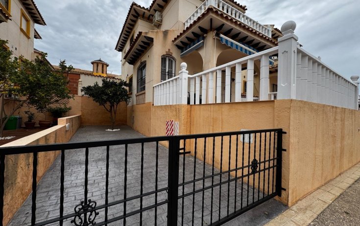 Casa adosada - Reventa - Orihuela Costa - Lomas de Cabo Roig-Los Dolses