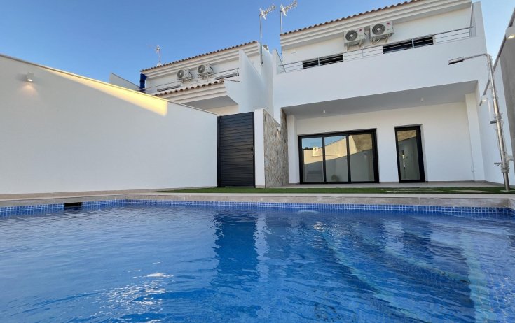 Chalet - Obra nueva - San Pedro del Pinatar - Lo pagan