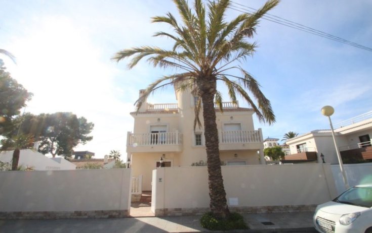 Chalet - Resale - Orihuela Costa - Cabo Roig