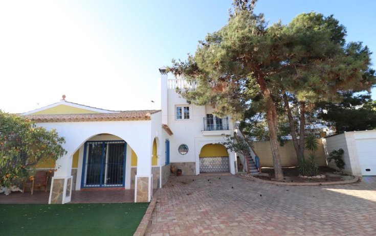 Chalet - Resale - Orihuela Costa - Los Dolses