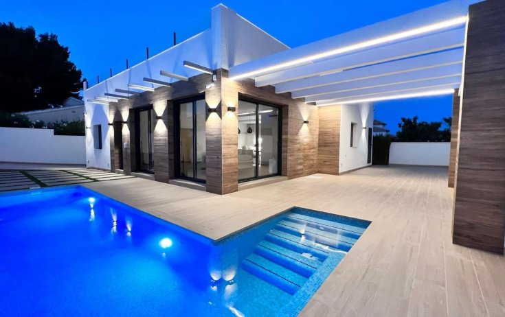Chalet - Resale - Orihuela Costa - Villamartin