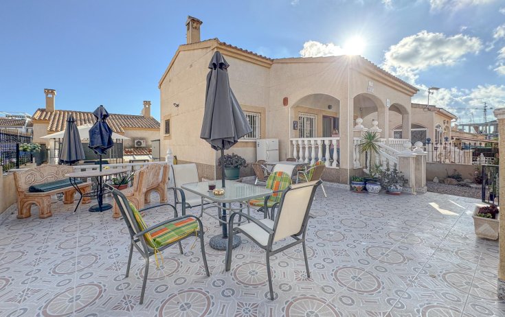 Chalet - Reventa - Orihuela Costa - Los Altos