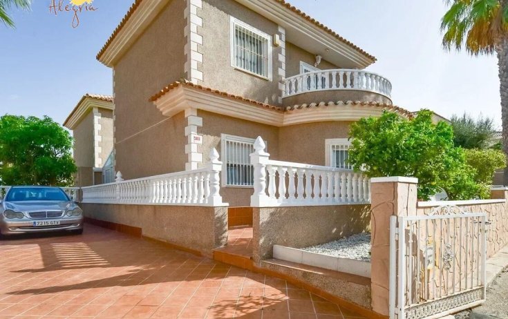 Chalet - Reventa - Torrevieja - Punta prima