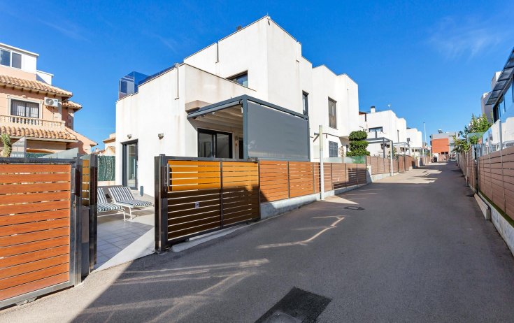 Chalet - Reventa - Torrevieja - Sector 25
