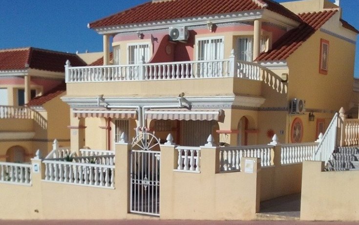 Дом рядовой застройки - Вторичное жилье - Orihuela Costa - Villamartín