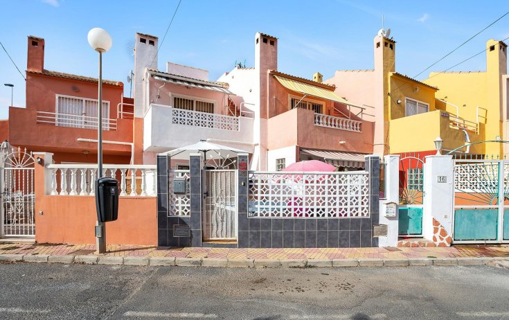 Дом рядовой застройки - Вторичное жилье - Torrevieja - Aguas nuevas 1