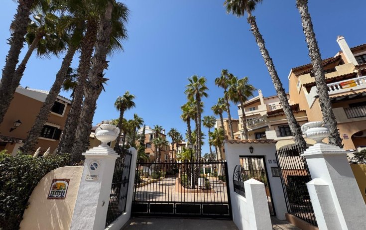 Квартира - Вторичное жилье - Torrevieja - Aldea del mar