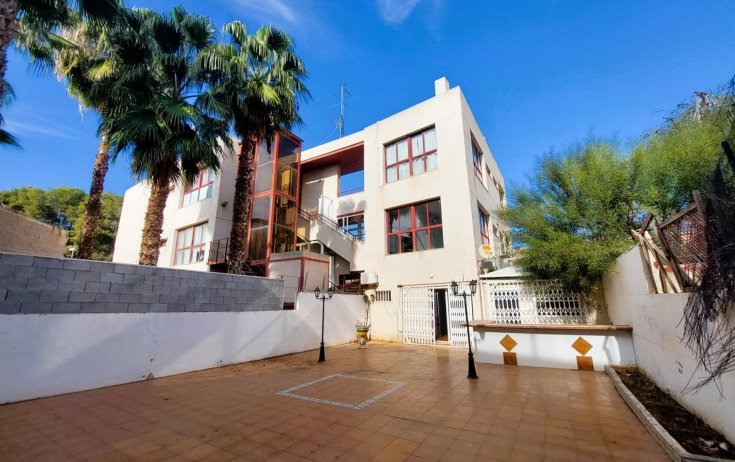 Lokale handlowe - Rynek wtórny - Torrevieja - Los balcones