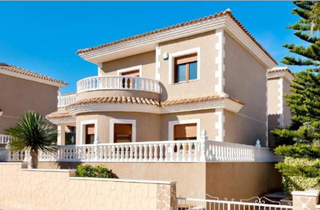 Новостройка - Bилла - Torrevieja - Los altos