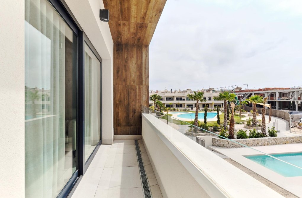 Новостройка - Бунгало - Torrevieja - Villa Amalia