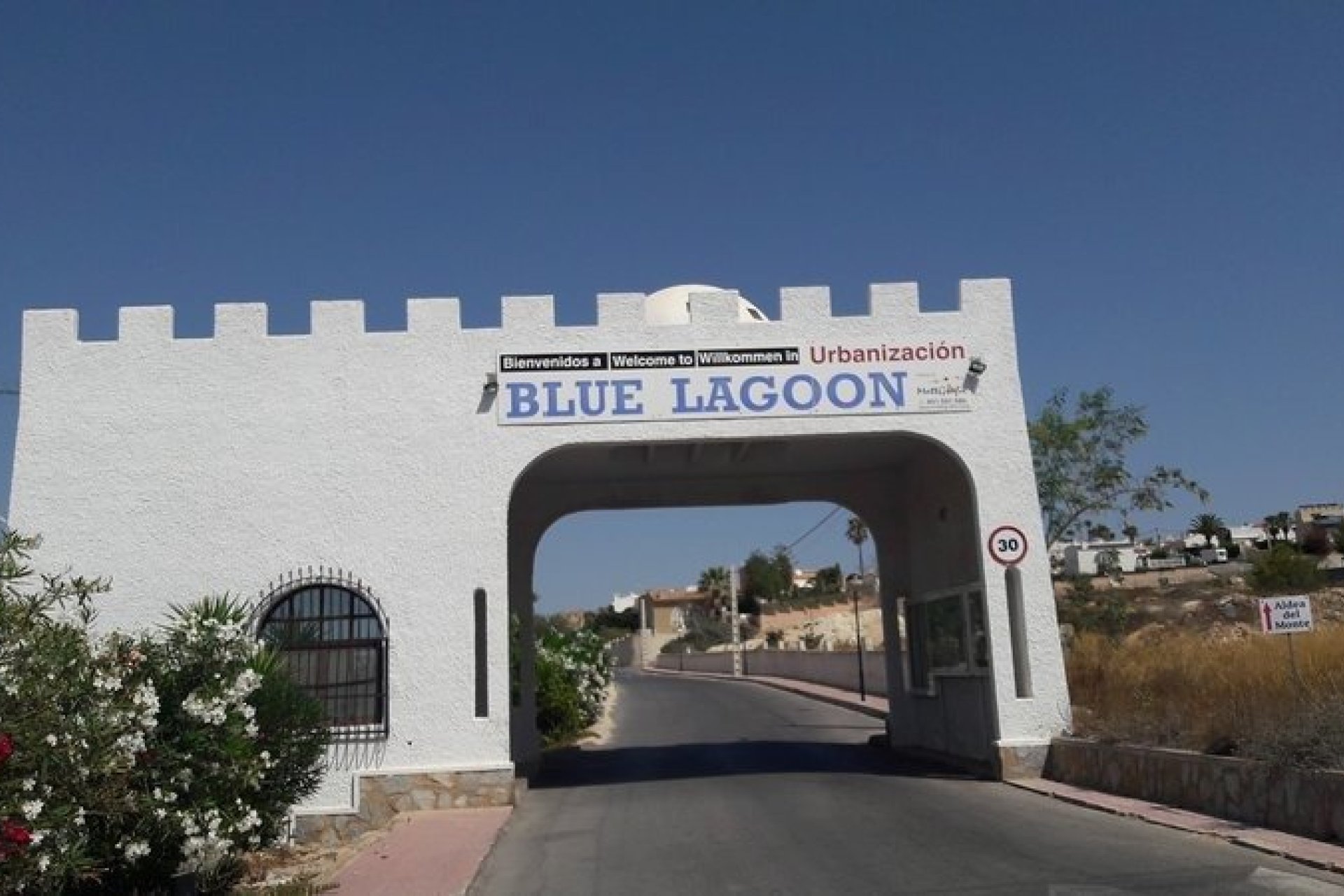 Новостройка - Villa - San Miguel de Salinas - BLUE LAGOON