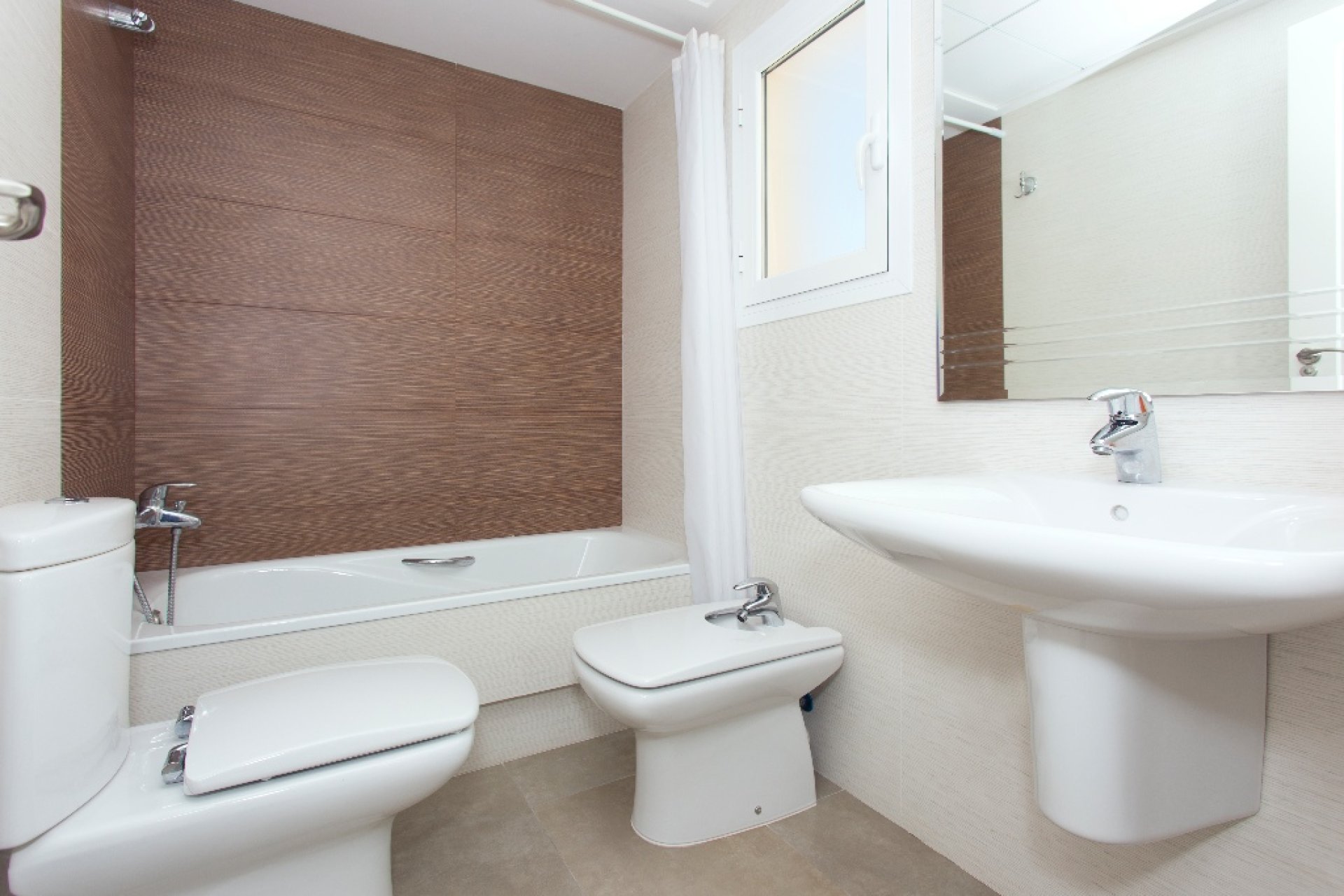 Obra nueva - Casa adosada - Santa Pola