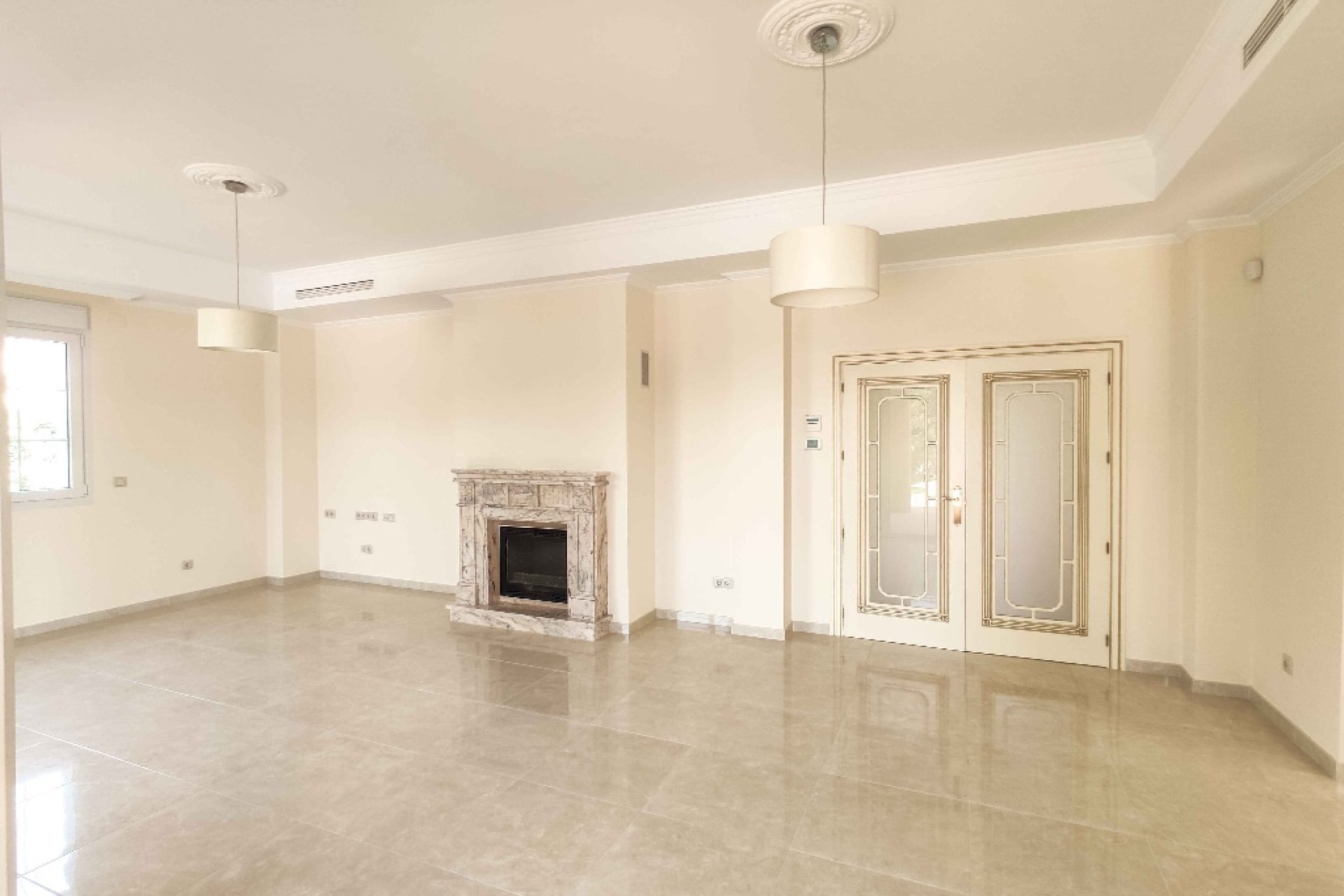 Obra nueva - Chalet - Cabo Roig