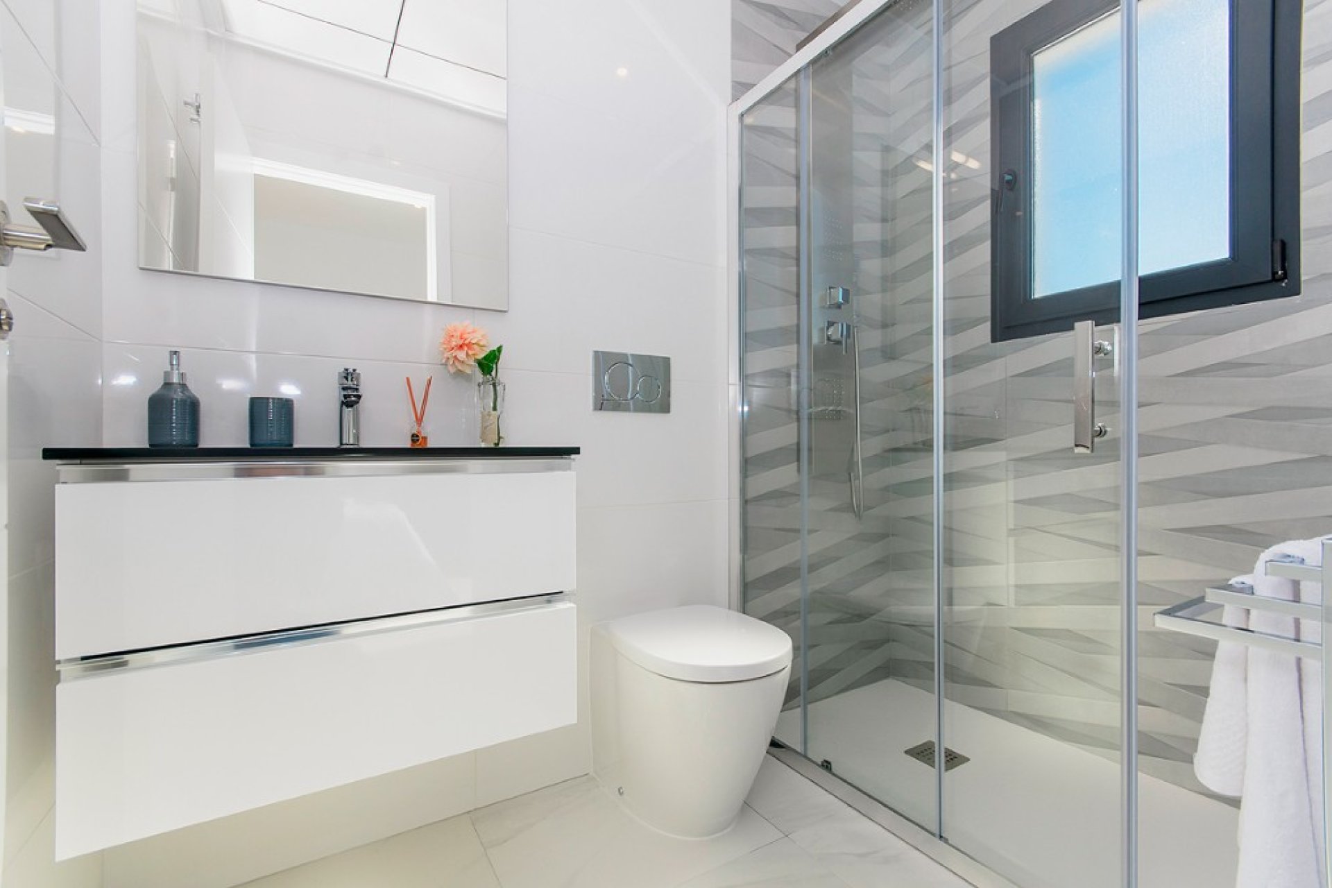 Obra nueva - Chalet - Entre Naranjos - Vista Bella