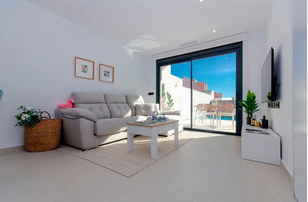 Obra nueva - Chalet - Los Montesinos - La Herada