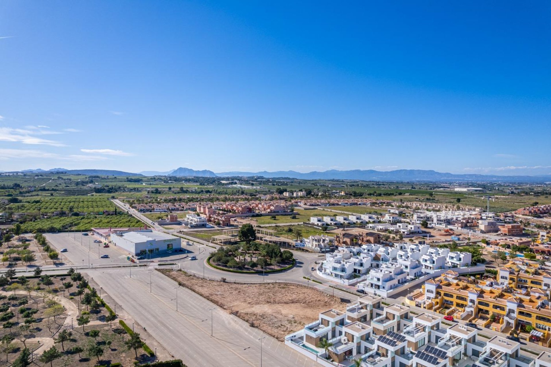 Obra nueva - Chalet - Los Montesinos - La herrada